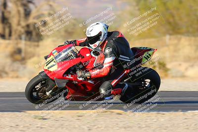 media/Dec-07-2024-CVMA (Sat) [[21c5f1ef85]]/Race 11-Amateur Supersport Open/